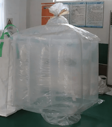 Form-Fit FIBC Liners for Cleaner Discharge and Lower Material Residue Form-Fit FIBC Liners for Cleaner Discharge and Lower Material Residue